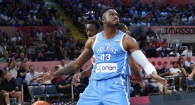 勇士球迷翘首以盼：波杰姆斯基续约前景及球队未来